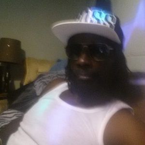 Meet your Posher, Dino